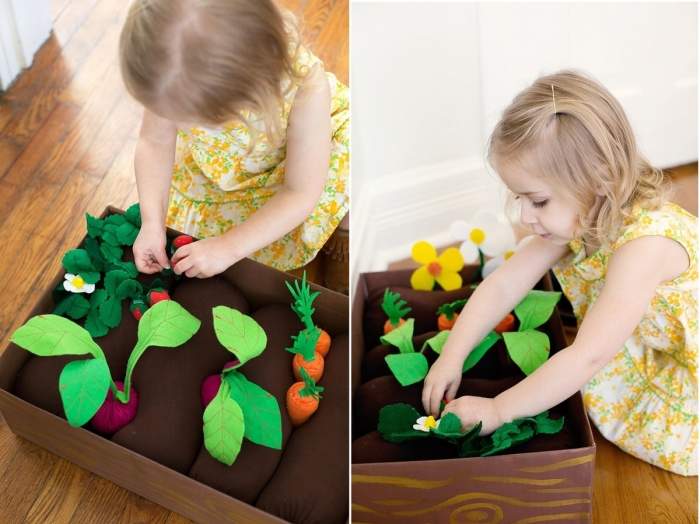 Развивающие игрушки для самых маленьких своими руками | Развивающие игры для детей с 1 года до 3х